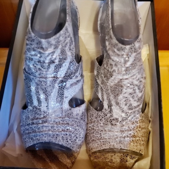 Snake Print Leather Sandals - Picture 1 of 4